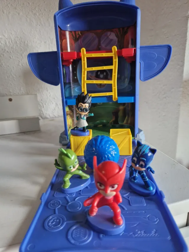 Torre PJ Masks