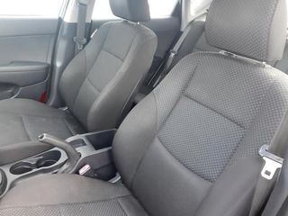 Hyundai 1096987 brazo suspensión inferior i30