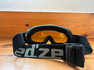 Gafas de esquí con lente naranja marca wed’ze