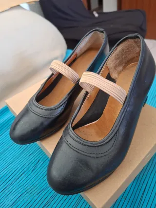 Zapatos Flamenca Profesionales Negros. Talla 30.  