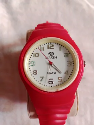Reloj Marea Rojo y Blanco