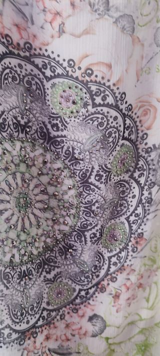 Blusón talla 44/46  estampado floral