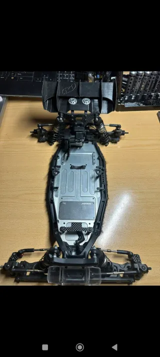 Xray XB2 2025