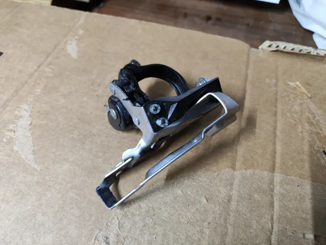 Desviador Delantero Shimano Altus