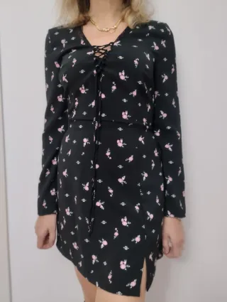 Abito Mojito floreale nero con scollo allacciato M
