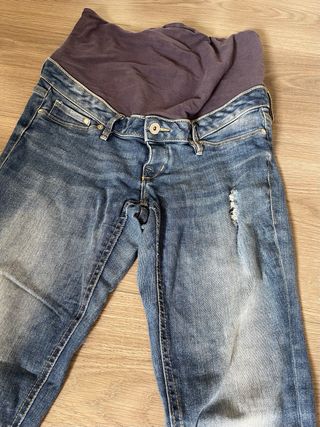 Tejano premamá azul