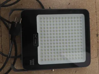 Foco LED 150W IP65