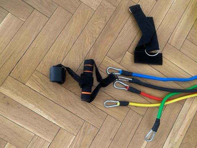 Bandas Elásticas Fitness + Mancuernas 1kg