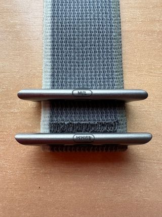 Apple Watch ULTRA 49mm. Green/Gray Trail Loop M/L