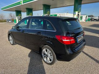 Mercedes Benz B180D Urban -Nacional-UnicoPropietar