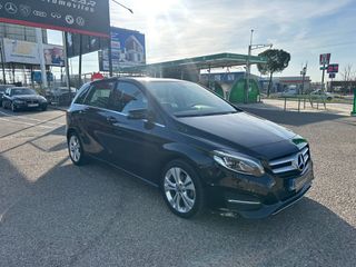 Mercedes Benz B180D Urban -Nacional-UnicoPropietar