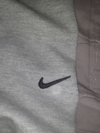 Pantalón Nike Tech Gris y Negro (buena calidad)