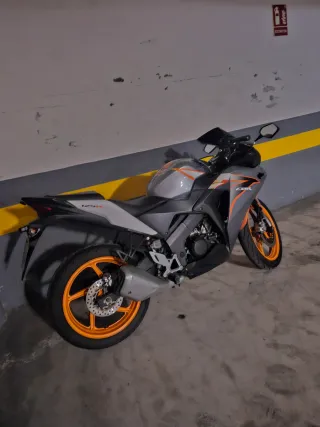 Honda CBR 125R 2012