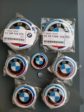 8 Insignias BMW 50 Aniversario