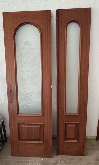 Puertas de madera con cristal