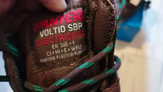 Botas de seguridad Panter Voltio SBP