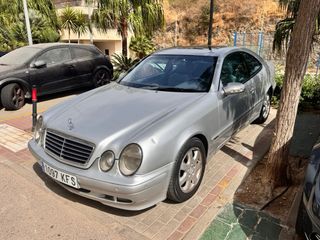 Mercedes-Benz  CLK 2000