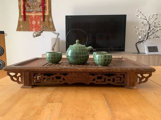 Mesa de té madera con bandeja recoge té 