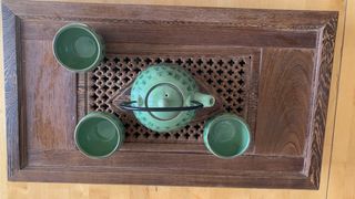 Mesa de té madera con bandeja recoge té 