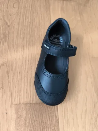 Zapatos Pablosky niña negros talla 26