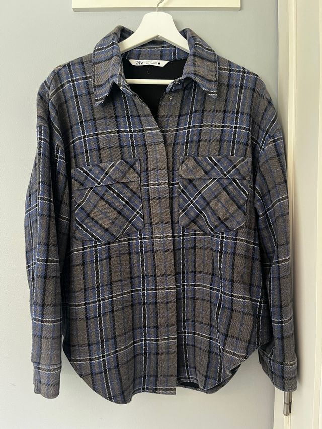 Chaqueta Zara cuadros azul y gris