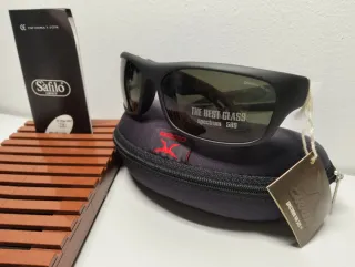 Gafas de sol Carrera negras y grises