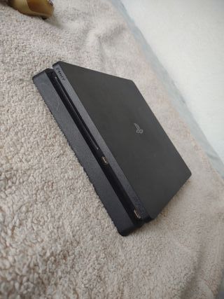 PS4, 2 controles 2 juegos cascos con micrófono 