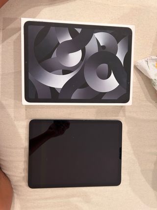 iPad Air 5ª Gen Plata/Gris 
