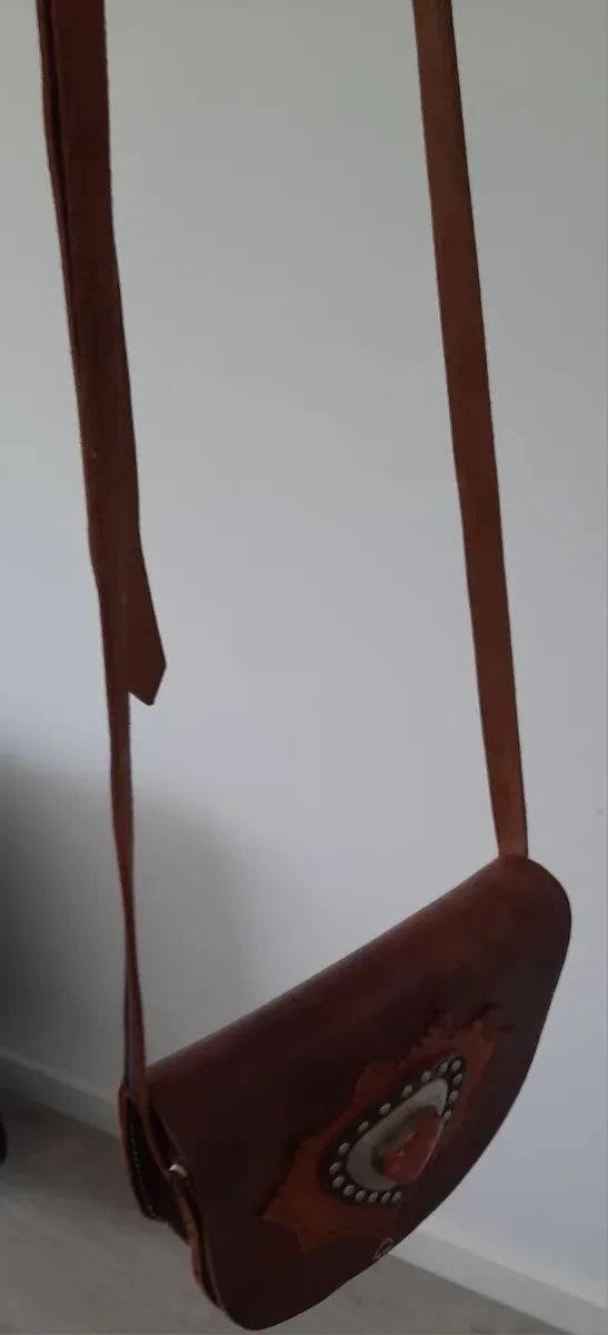 Bolso bandolera artesanal de piel