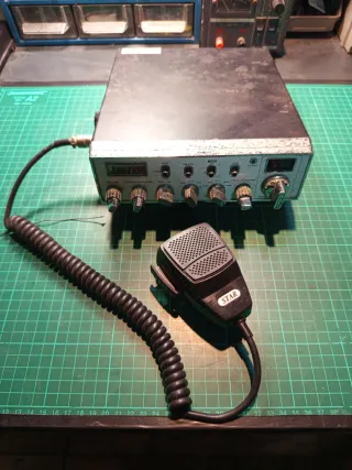 Emisora Radio CB Super Star 3900