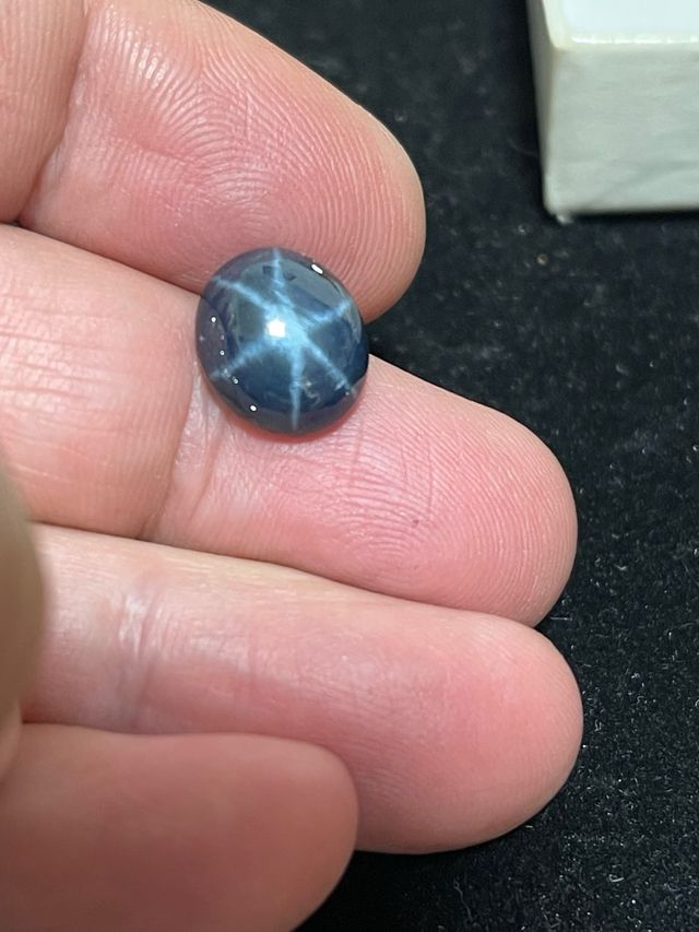 Zafiro Estrella Natural Azul Grisáceo