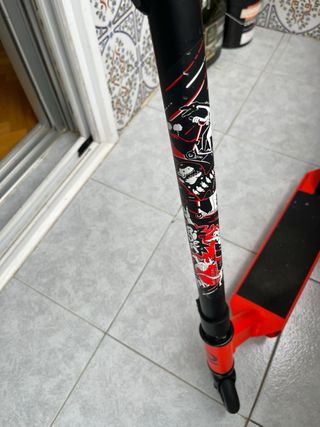 Patinete infantil rojo