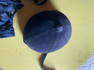 Fustas , cascos y guantes equitación p