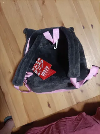 Mochila Kuromi Sanrio Negra y Rosa