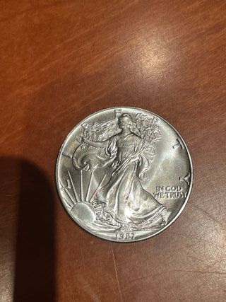 Moneda 1 oz plata American Silver Eagle 1987