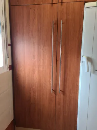 Mueble despensero/escobero cocina