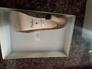 Zapatos tacón Menbur marrones Talla 38