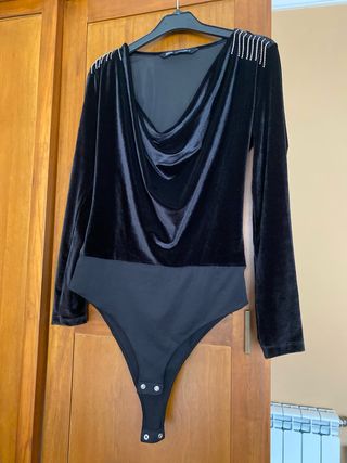 Body Terciopelo Negro Zara Talla S
