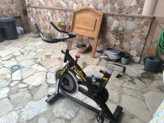 Bicicleta Spinning y Cabecero Mexicano