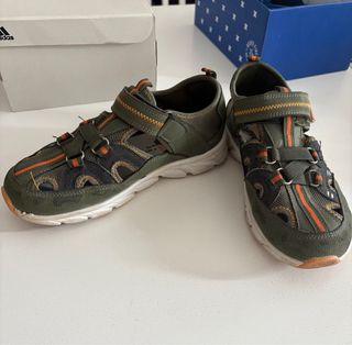 Sandalias niño talla 35 verde y naranja
