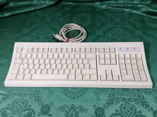 Tastiera ALPS vintage beige