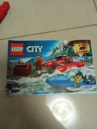 Set Lego City Polizia Barca e Zattera 60176