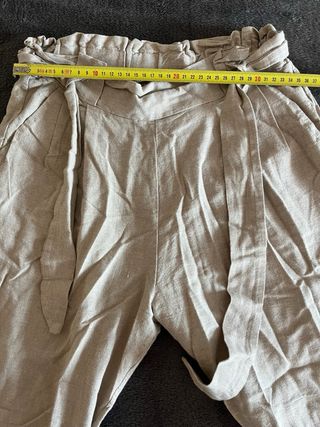 Pantalón elegante beige