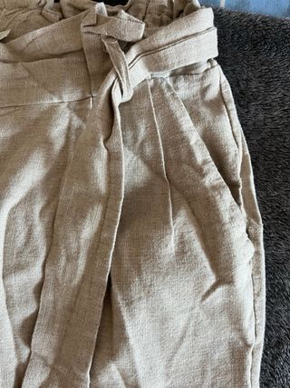 Pantalón elegante beige