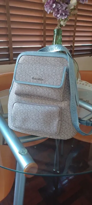 Mochila Calvin Klein Enya Signature Beige/Azul