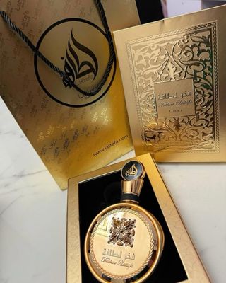 Fakhar Extrait (Gold) de Lattafa Perfumes.