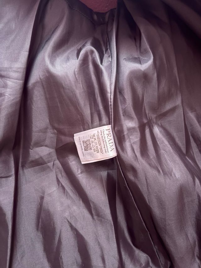 Gilet Prada nero con cappuccio taglia l