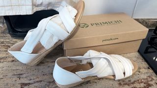 Sandalias cuña blancas Primichi
