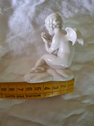 Cherubino in porcellana