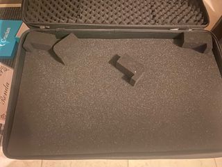 Custodia semi-rigida UDG per console DJ
